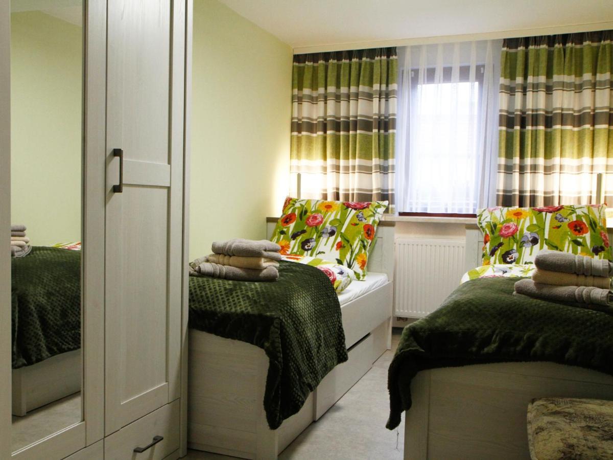 Ferienwohnung Familie Mergner Бад-Лангензальца Екстер'єр фото